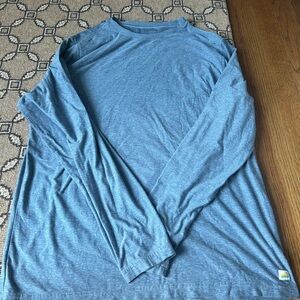 Vuori long sleeve t shirt